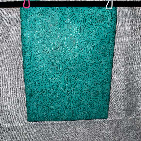 Makeup Junkie Turquoise Dream Tooled Vegan Leather Flat Cosmetic Bag with Tassel - Picture 3 of 4